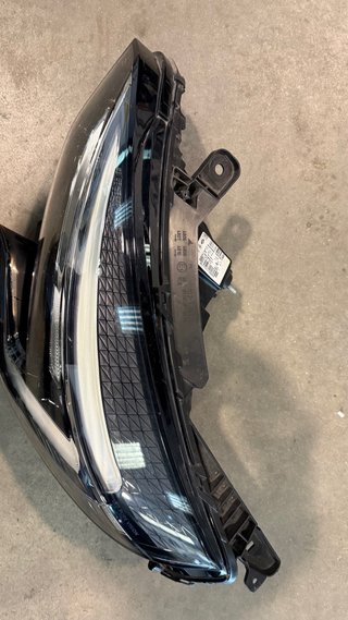 Faro Izquierdo Renault Clio V 26060590R