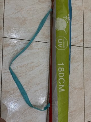Sombrilla de playa multicolor con funda