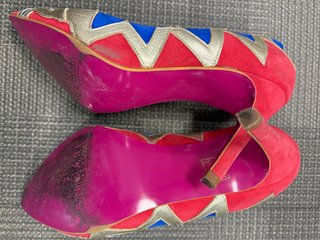 Zapato Salón Angari Mónica Albert Azul/Rojo/Dorado