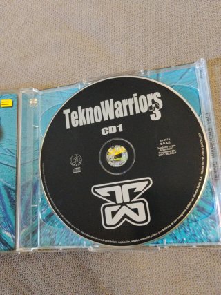 TeknoWarriors 3 doble CD