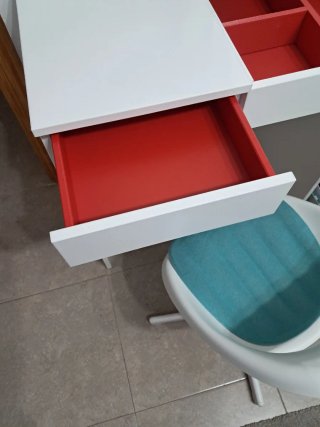 Tocador Brimnes Ikea + Silla Loberget