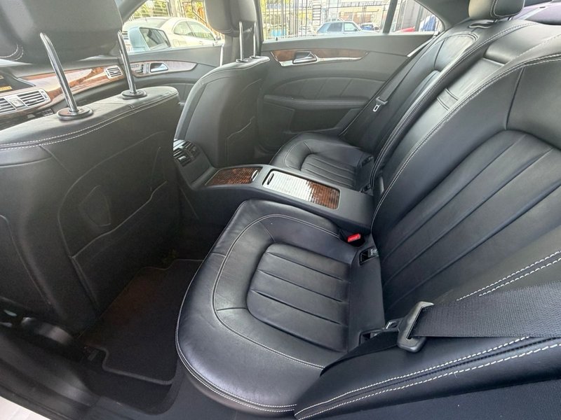 Mercedes-Benz CLS 2012, foto 8