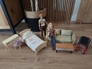 Muñeca Barbie y accesorios