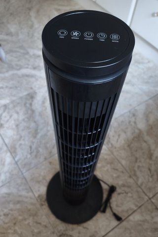 Ventilador torre 91cm con mando y temporizador