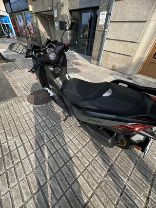 Yamaha XMAX 300 Tech MAX