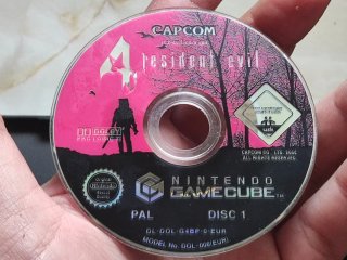 Resident Evil 4 PAL Sin Manual Nintendo GameCube