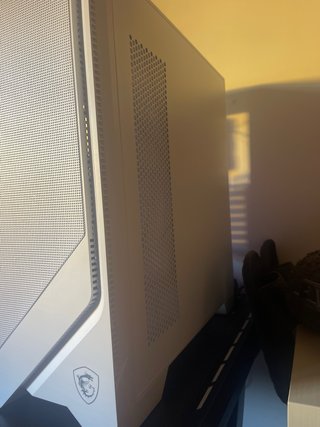 Caja Gaming MSI Blanca