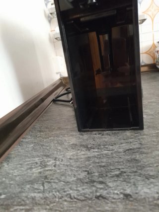 Cafetera Nespresso Essenza Plus Negra