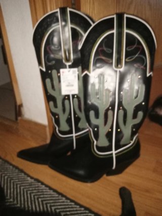 Botas altas negras con cactus Talla 38