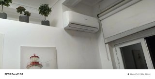 Manifold AC con mangueras y herramientas