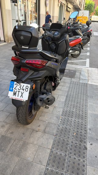 Yamaha XMAX 125cc Negra