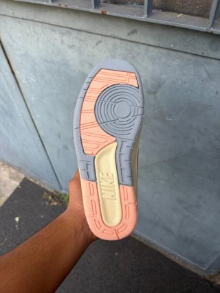 Air Jordan 2 Retro Beige/Bianco