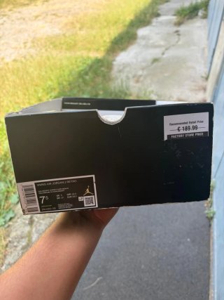 Air Jordan 2 Retro Beige/Bianco