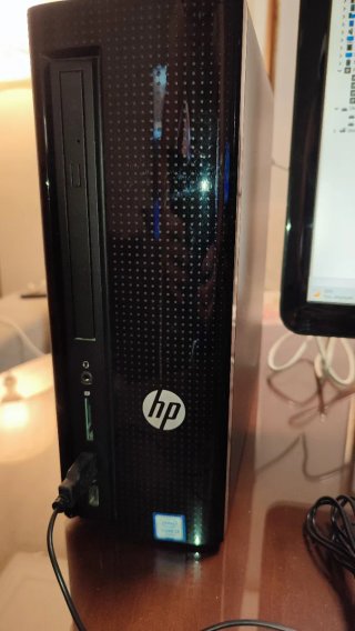Ordenador HP Sobremesa + Monitor Philips 22"