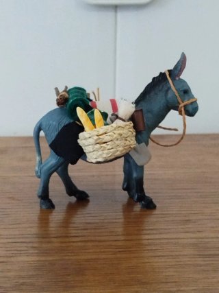 Figura Belén: Burro cargado