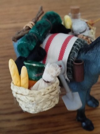 Figura Belén: Burro cargado