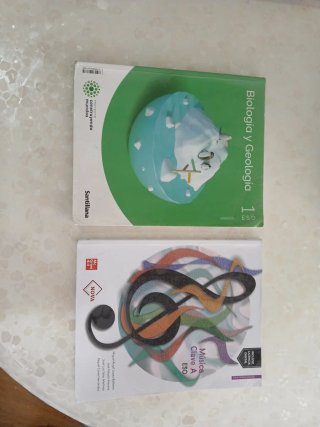 Pack de 8  libros 1°de la ESO