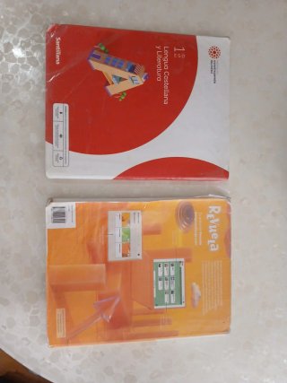 Pack de 8  libros 1°de la ESO
