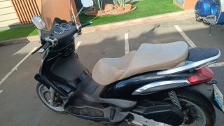Piaggio Beverly 250 Negra