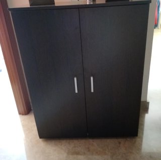 Mueble de salón modular oscuro
