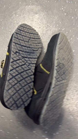 Zapatos de seguridad Cofra Talla 44 y 45