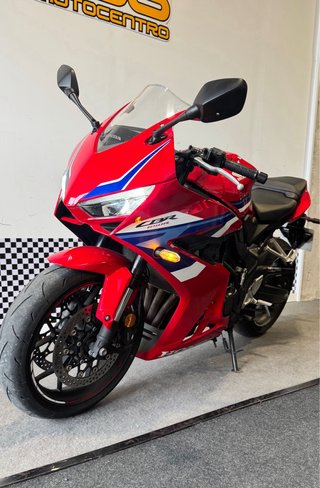 Honda CBR 600 R E-clutch Roja