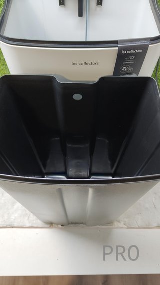 Cubo de basura de cocina a pedal