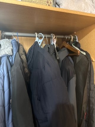 Armario vestidor madera con cajón defectuoso