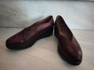 Zapatos Wonders Piel Serpiente Talla 36
