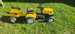 Tractor Juguete Amarillo con Remolque