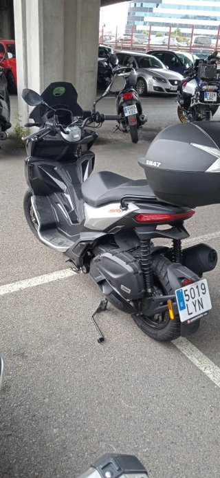 Aprilia SR 125 GT Negra/Plata
