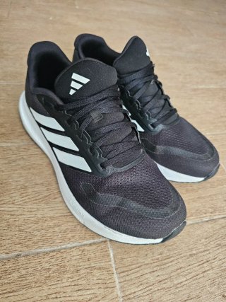 Lote Zapatillas Nike Airmax y Adidas Talla 42
