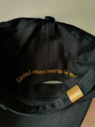 Gorra bordada Delirium elefante rosa