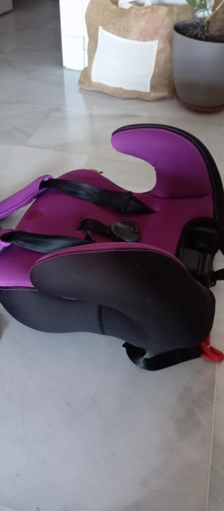 Silla de coche Babyauto púrpura