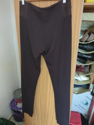 Pantaloni marroni elasticizzati
