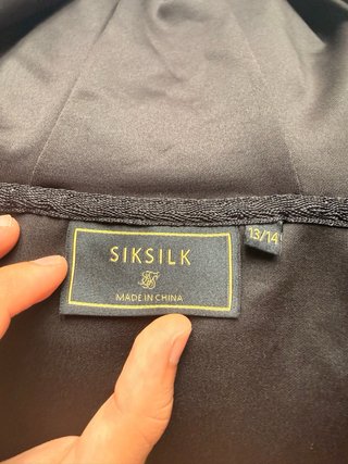 Sudadera SikSilk Negra y Dorada 13-14 años