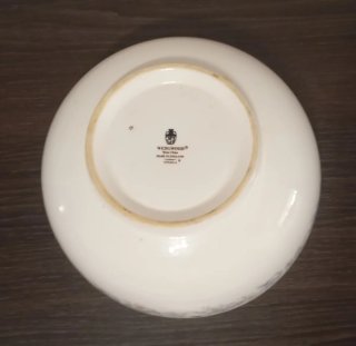 BONITO CUENCO GRANDE ENSALADA PORCELANA, WEDGWOOD