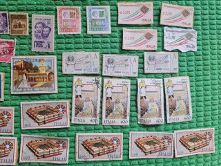 Collezione di 69 francobolli