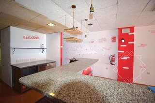 Local comercial en venta en Playa de Garrucha en Garrucha