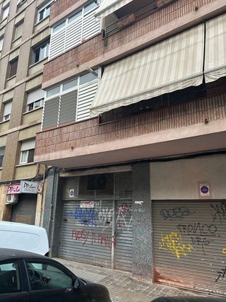 Garaje en venta en Montigalà -Sant Crist en Badalona