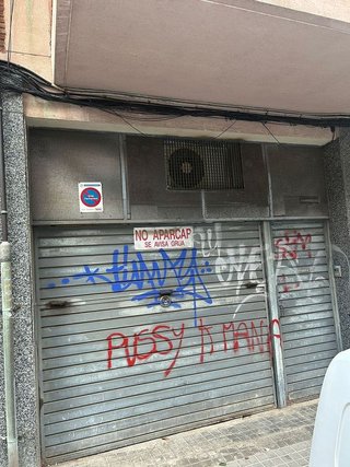 Garaje en venta en Montigalà -Sant Crist en Badalona