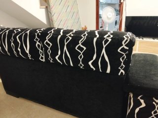 Sofá Chaise Longue Negro y Blanco