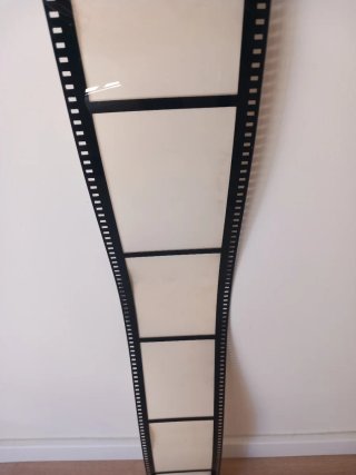Portafotos Ikea Drops forma de película de carrete
