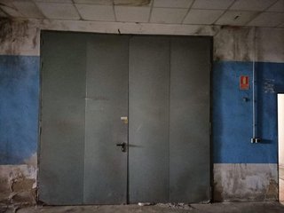 Nave industrial en venta en Lucena