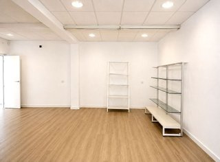 Local comercial en alquiler en Nueva Andalucía en Almería
