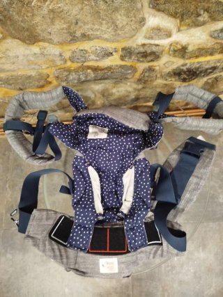 NUEVA Mochila Ergobaby Omni 360+funda invierno