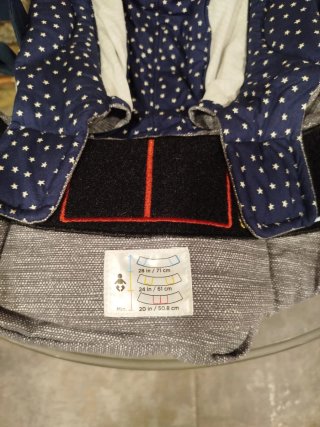 NUEVA Mochila Ergobaby Omni 360+funda invierno
