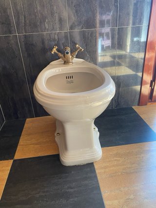 Lavabo, bidé e inodoro Porcelanosa Gama-Decor