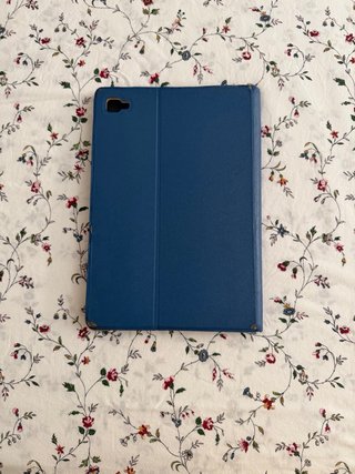 Funda azul para tablet