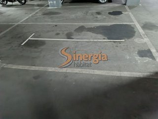 Garaje en venta en Centre en Hospitalet de Llobregat, L´